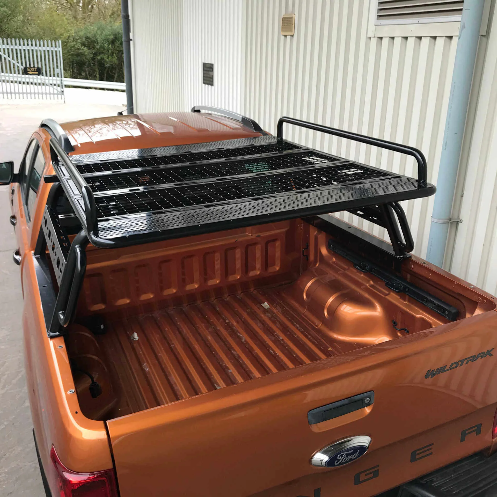 Adjustable Load Bed Cargo Frame with Side Rail Rack for Isuzu D-Max 2007-2012