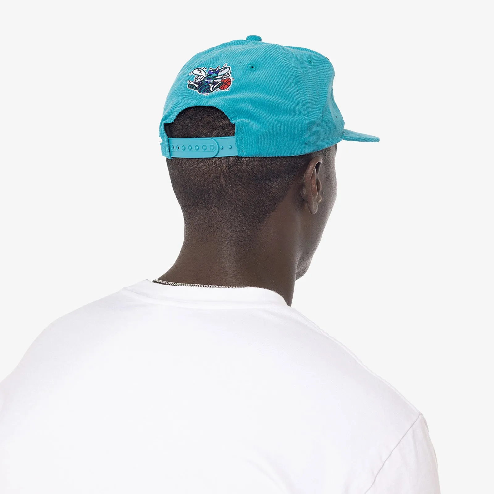 Charlotte Hornets Teal City Bar Deadstock Snapback Cap - Vintage-Inspired Design