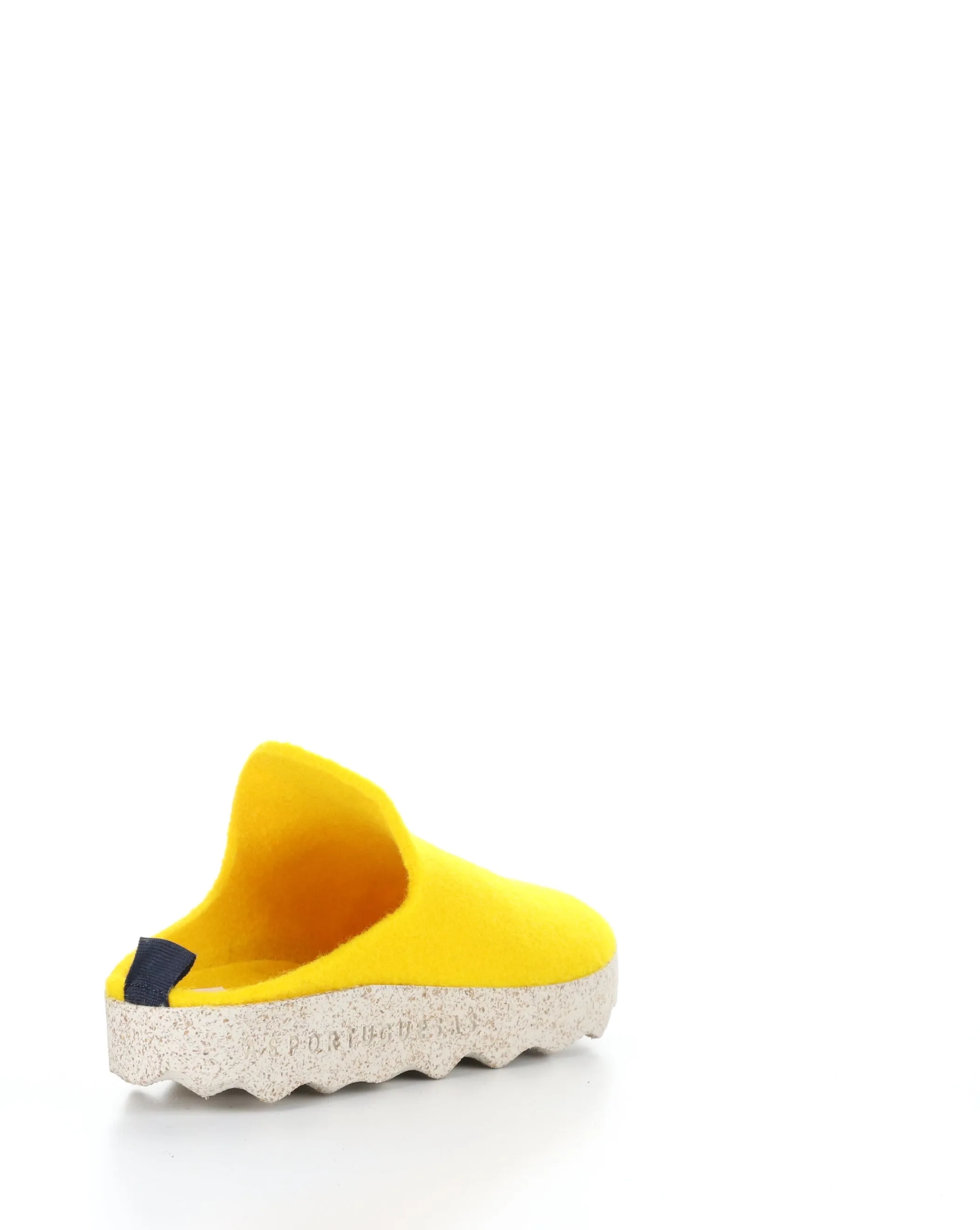 COME023ASP Yellow Slip-on Mules