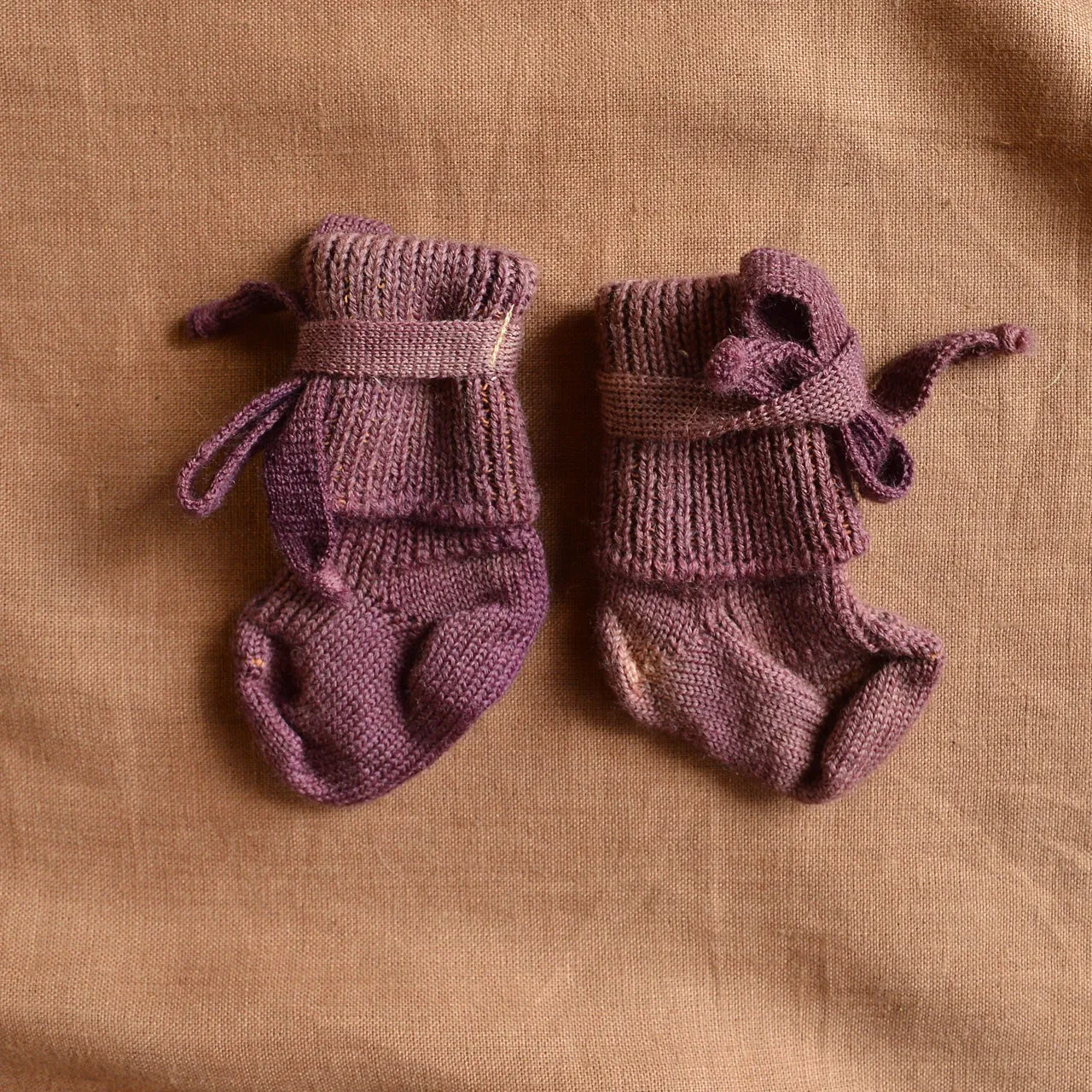 Plant Dyed Newborn Wool Baby Socks with Ties (0-3m)